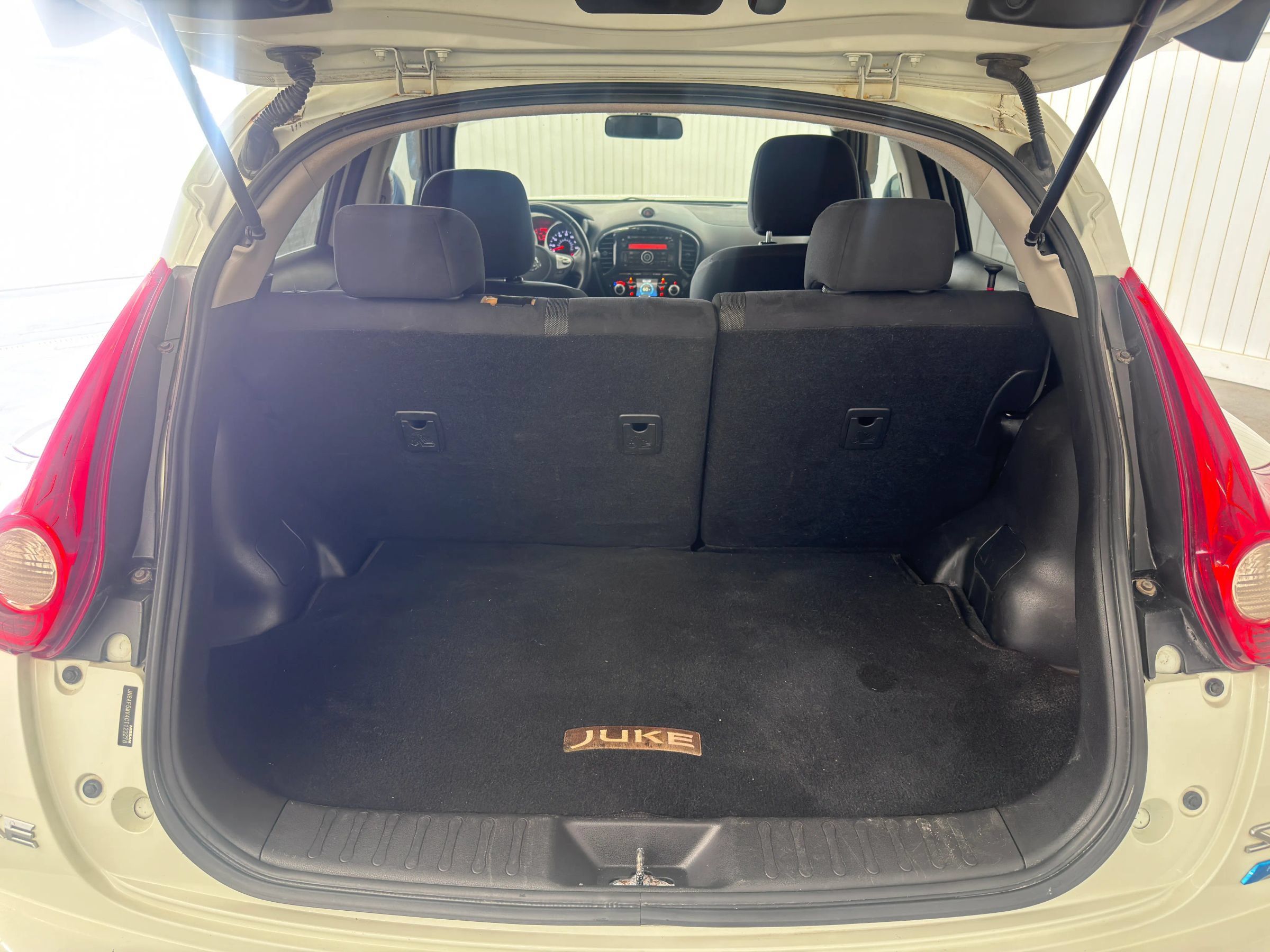 Used 2012 Nissan Juke SV w/ Sport Pkg AWD/4WD image 13