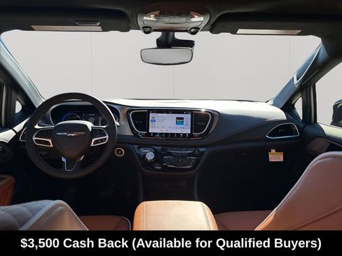 New 2026 Chrysler Pacifica Pinnacle FWD image 21