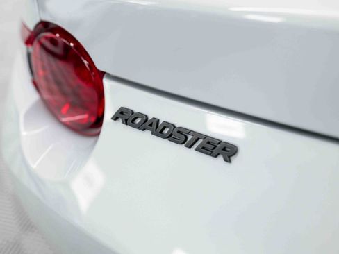 Used 2019 MAZDA MX-5 Miata Grand Touring w/ GT-S Package RWD image 41