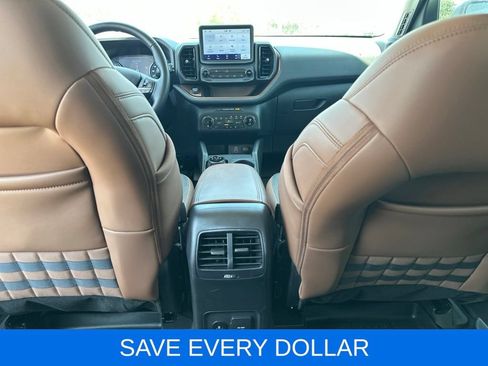 Used 2024 Ford Bronco Sport Outer Banks w/ Tech Package AWD/4WD image 22