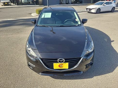 Used 2015 MAZDA MAZDA3 i Sport image 2