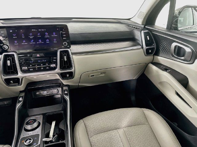 Used 2023 Kia Sorento EX AWD/4WD image 27