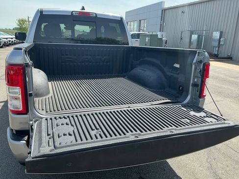 Used 2022 RAM 1500 Big Horn AWD/4WD image 12