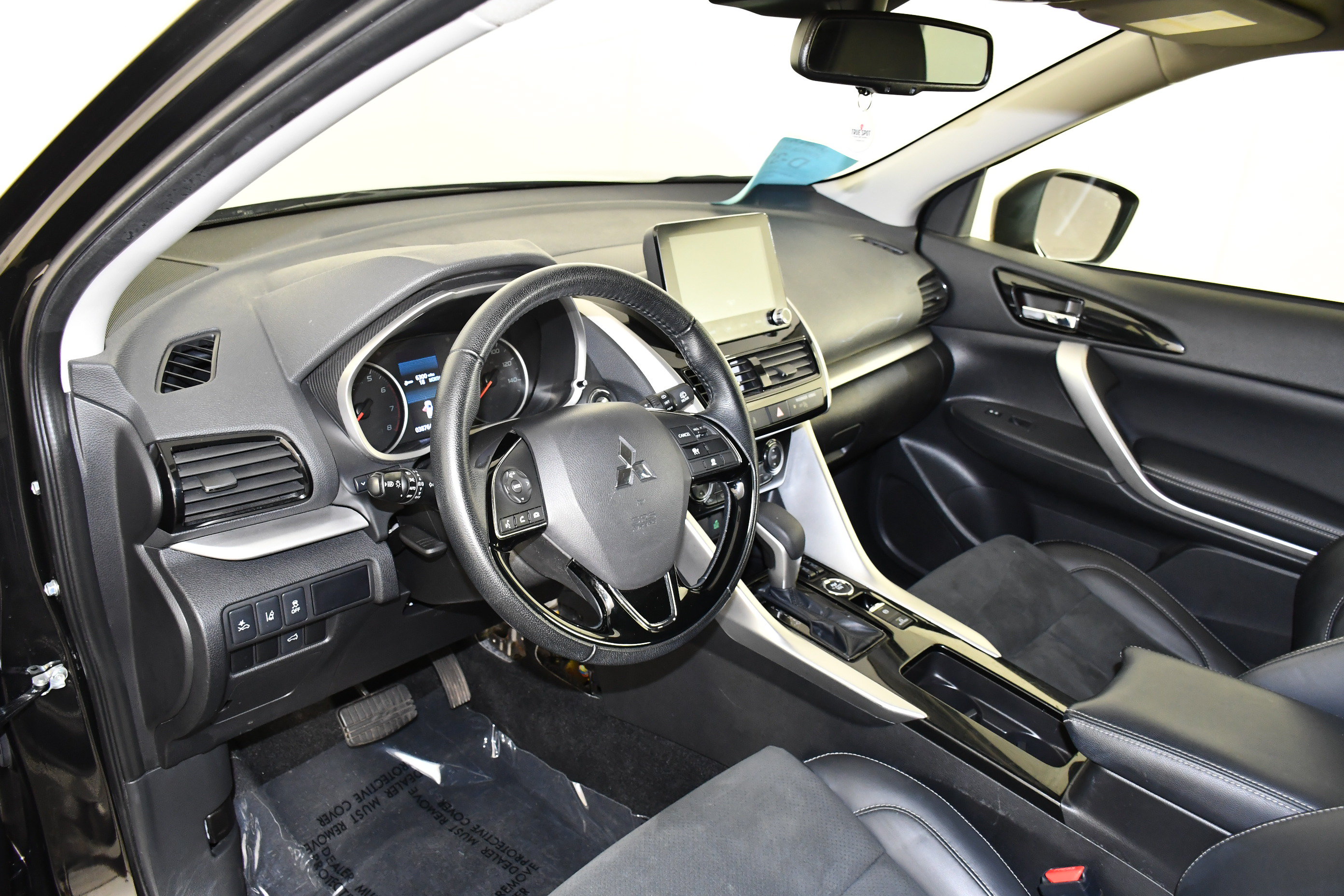 Used 2025 Mitsubishi Eclipse Cross SE AWD/4WD image 35