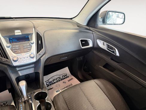 Used 2012 Chevrolet Equinox LS FWD image 12