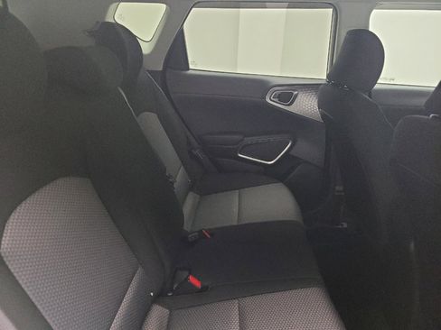 Used 2021 Kia Soul LX FWD image 19
