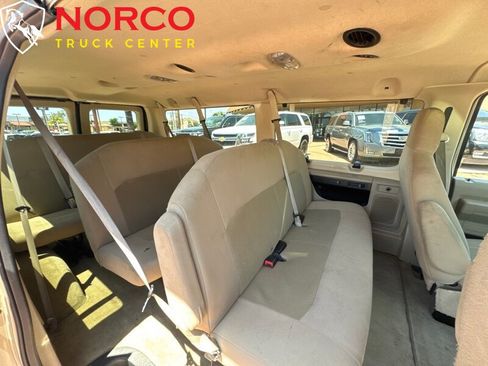 Used 2013 Ford E-350 and Econoline 350 XLT image 3
