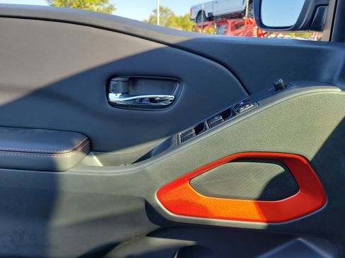 New 2025 Nissan Frontier PRO-4X image 17