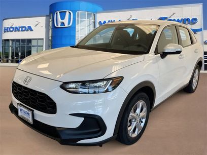 Used 2025 Honda HR-V LX