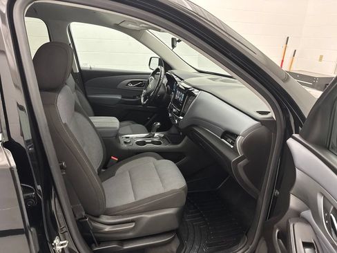 Used 2019 Chevrolet Traverse LT w/ LPO, Cargo Package AWD/4WD image 48