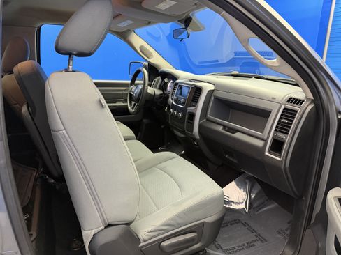 Used 2013 RAM 1500 Express RWD image 22