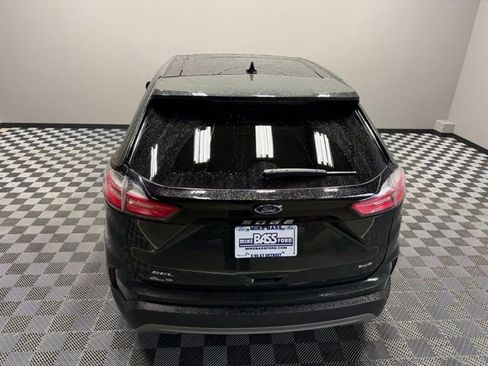 Used 2022 Ford Edge SEL w/ Convenience Package image 11