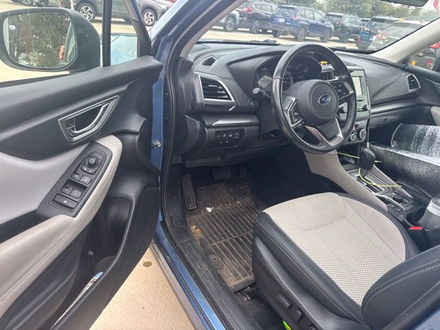 Used 2022 Subaru Forester Premium AWD/4WD image 8