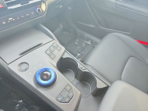 Used 2026 Kia Sportage EX w/ EX Panoramic Sunroof Package image 22