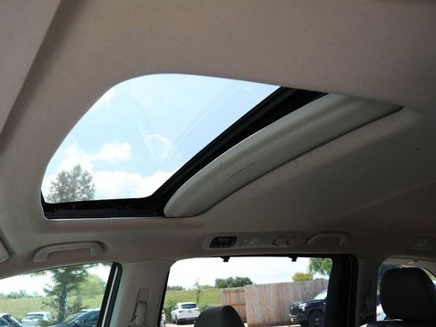 Used 2016 Honda Odyssey EX-L image 29