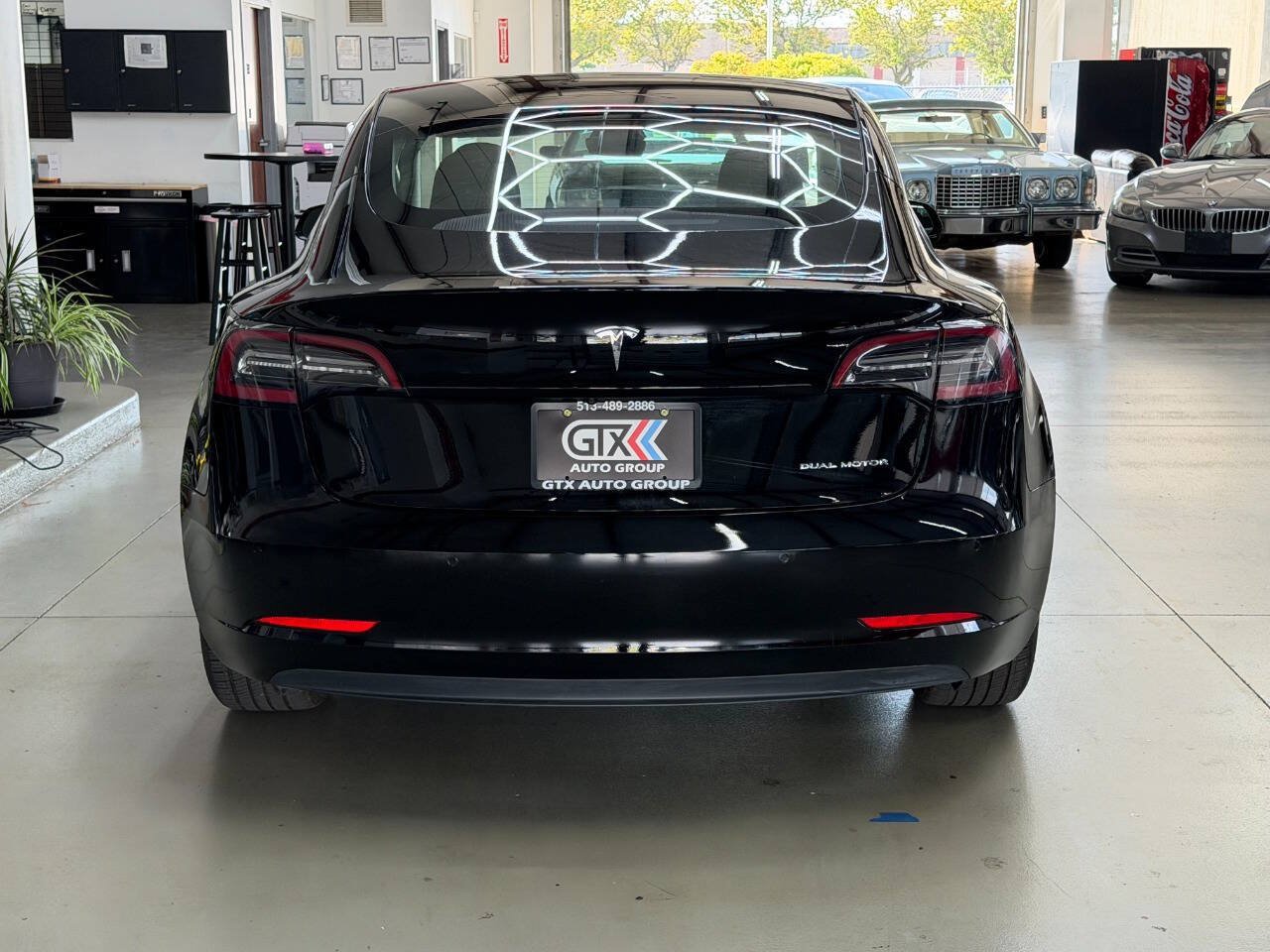 Used 2022 Tesla Model 3 Long Range AWD/4WD image 3