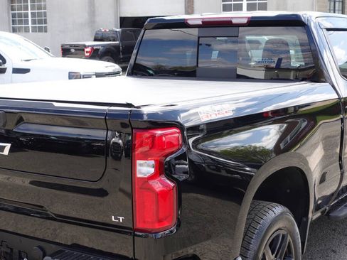 Used 2022 Chevrolet Silverado 1500 LT Trail Boss w/ LT Trail Boss Premium Package AWD/4WD image 13