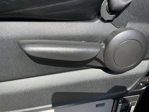 Used 2016 Mercedes-Benz Sprinter 3500 image 8