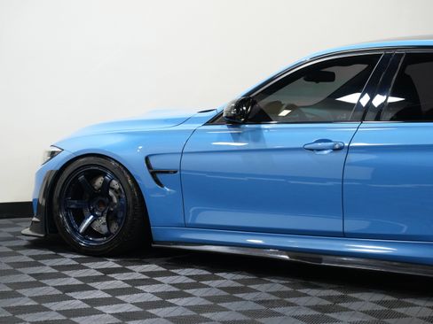 Used 2018 BMW M3 RWD image 19