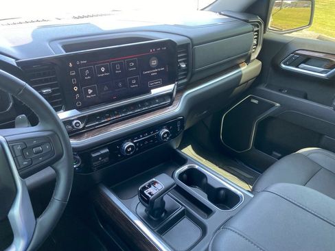 Used 2026 GMC Sierra 1500 Elevation w/ Elevation Premium Package AWD/4WD image 24