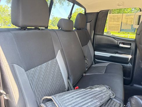 Used 2016 Toyota Tundra SR5 w/ SR5 Upgrade Package AWD/4WD image 33