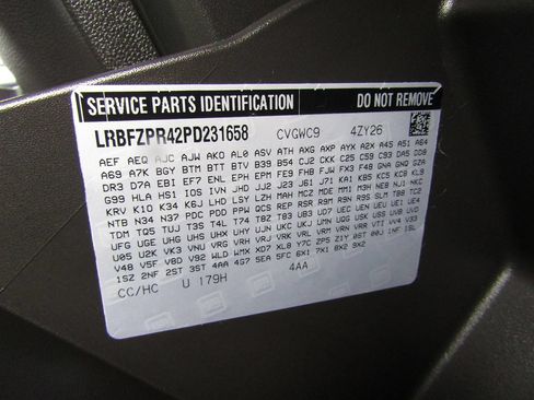 Used 2023 Buick Envision Essence AWD/4WD image 34
