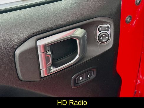 Used 2023 Jeep Wrangler Unlimited Sport AWD/4WD image 24