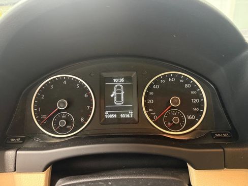 Used 2013 Volkswagen Tiguan SE image 10