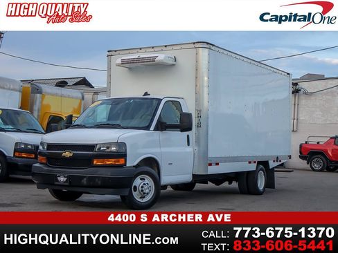 Used 2024 Chevrolet Express 3500 w/ Power Convenience Package RWD image 1
