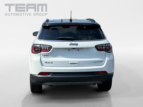Used 2024 Jeep Compass Limited AWD/4WD image 6