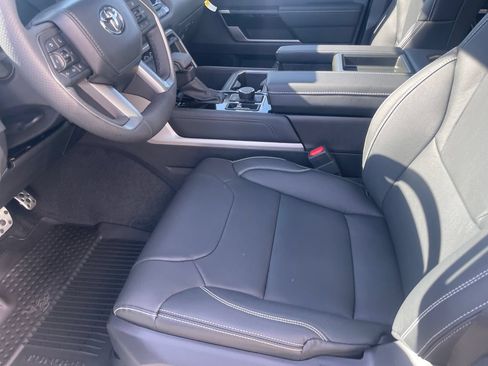 New 2026 Toyota Tundra Limited AWD/4WD image 23