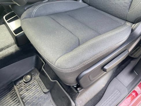 Used 2025 RAM 1500 Big Horn AWD/4WD image 19
