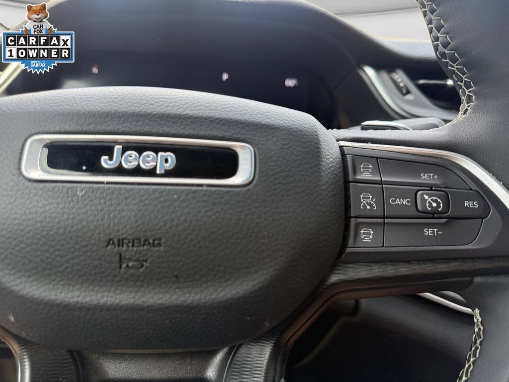Certified 2024 Jeep Grand Cherokee Altitude AWD/4WD image 26