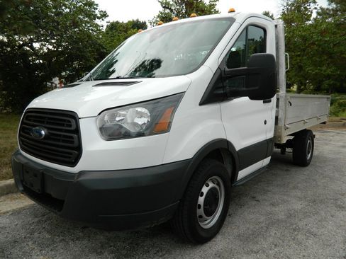 Used 2018 Ford Transit 250 138 image 1