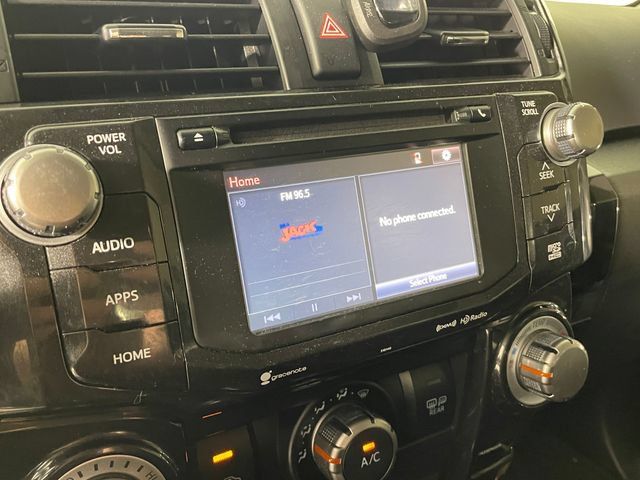 Used 2018 Toyota 4Runner TRD Off-Road AWD/4WD image 7