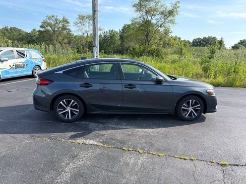 Used 2023 Honda Civic LX image 7