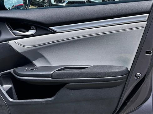 Used 2020 Honda Civic EX image 27