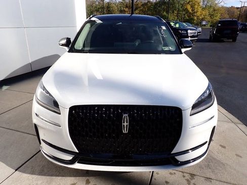 New 2026 Lincoln Corsair Premiere image 9