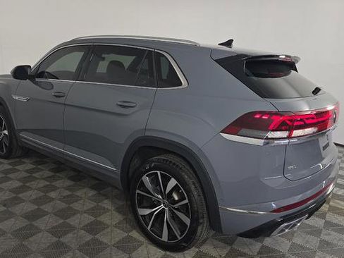 Used 2025 Volkswagen Atlas Cross Sport SEL Premium R-Line AWD/4WD image 6