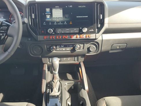 Used 2025 Nissan Frontier Pro-X w/ Pro Convenience Package image 28