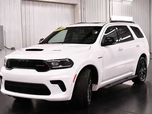 Used 2024 Dodge Durango R/T AWD/4WD image 3