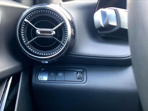 Certified 2026 Chevrolet Equinox LT w/ Convenience Package II image 33