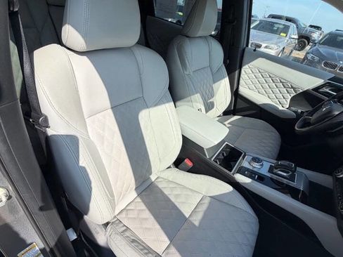 Used 2022 Mitsubishi Outlander SEL image 12