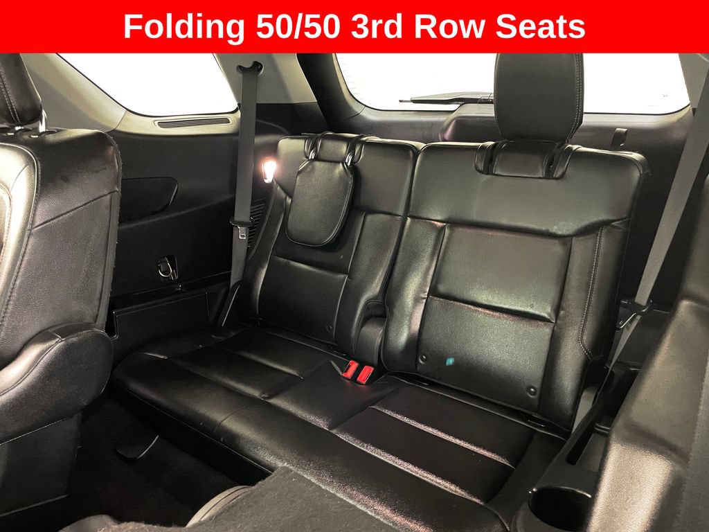 Used 2020 Ford Explorer XLT w/ Equipment Group 202A AWD/4WD image 14