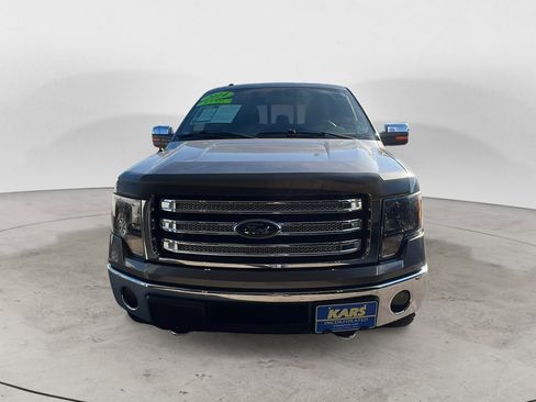 Used 2014 Ford F150 Lariat w/ Lariat Chrome Package image 2