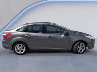 Used 2014 Ford Focus SE FWD video 3
