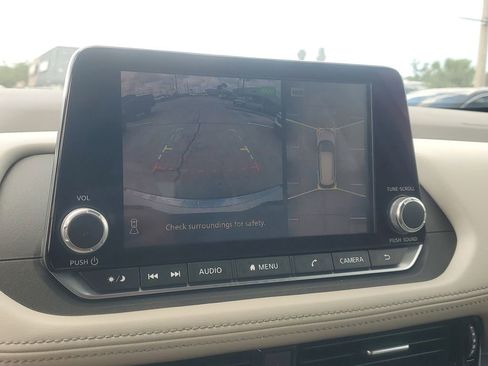 Certified 2021 Nissan Rogue SV AWD/4WD image 27