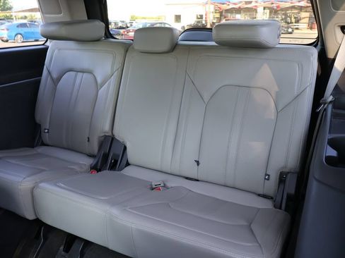 Certified 2021 Ford Expedition Limited RWD image 30