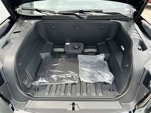 New 2024 Chevrolet Silverado EV RST image 30