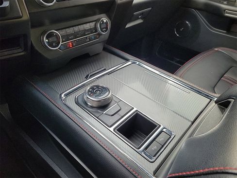 Used 2020 Ford Expedition Limited w/ Equipment Group 303A image 25